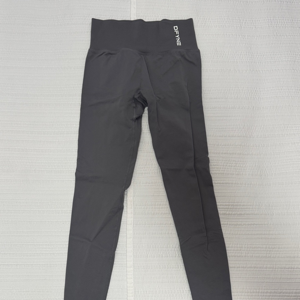 DFYNE Dynamic Leggings